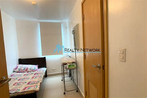 2 Bedroom Apartment with Maid's Room For Rent in Palm .